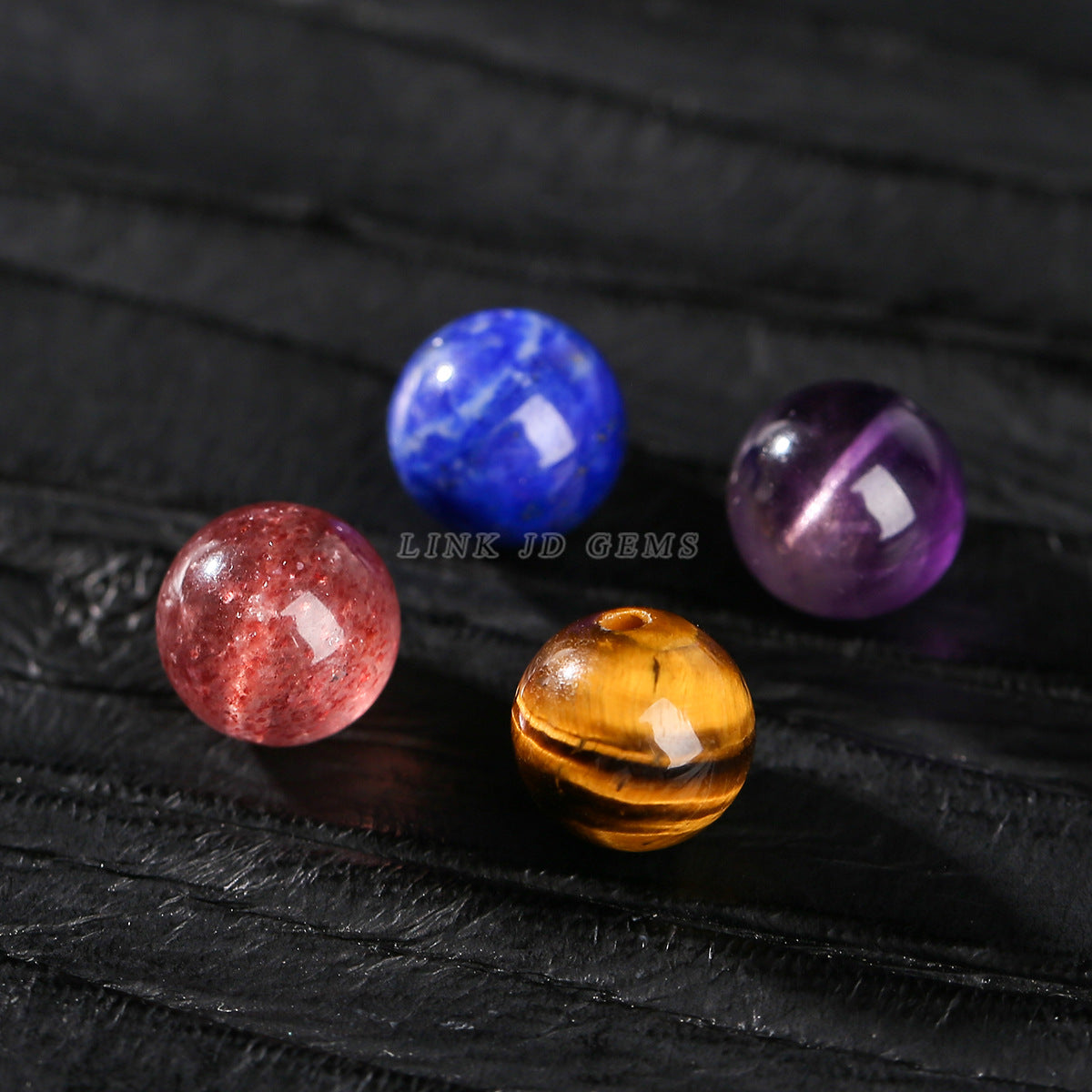 Jingdian Jewelry, Natural Crystal Loose Beads Agate Round Beads Handmade DIY Bracelet Cinnabar Accessories Wood Beads work in progress